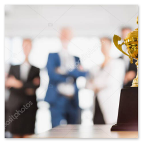 Premiazione finale con consegna targa